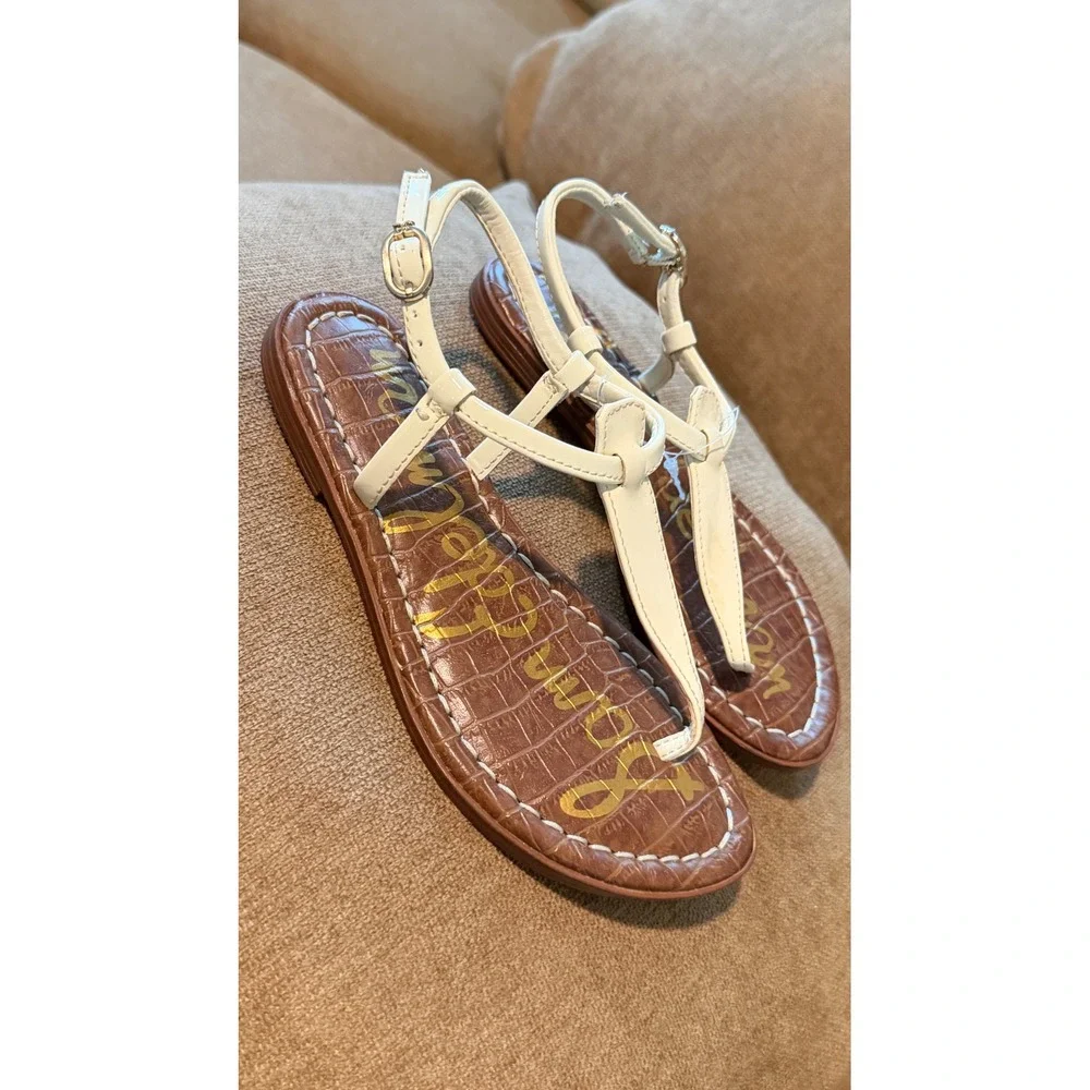 Sam Edelman Gigi Kids White Patent T-Strap Sandals‎ Girls Size 12M Resortwear